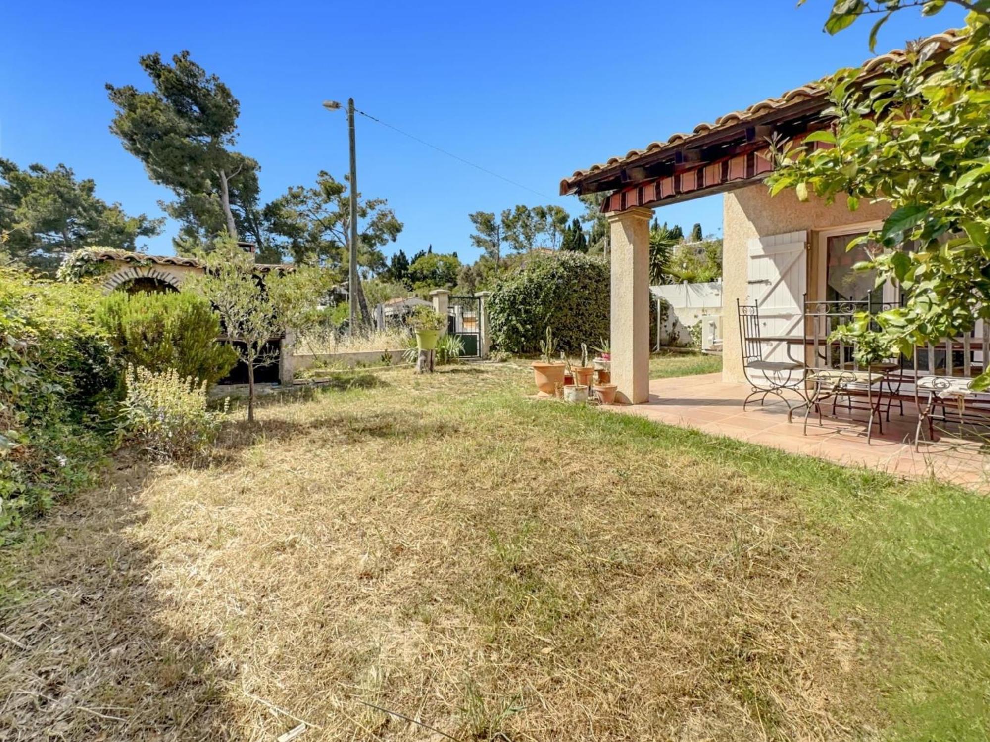Maisonnette Kalis Calme Avec Climatisation Parking Jardin Cadre Campagne Plages A Pieds Bandol Exterior photo