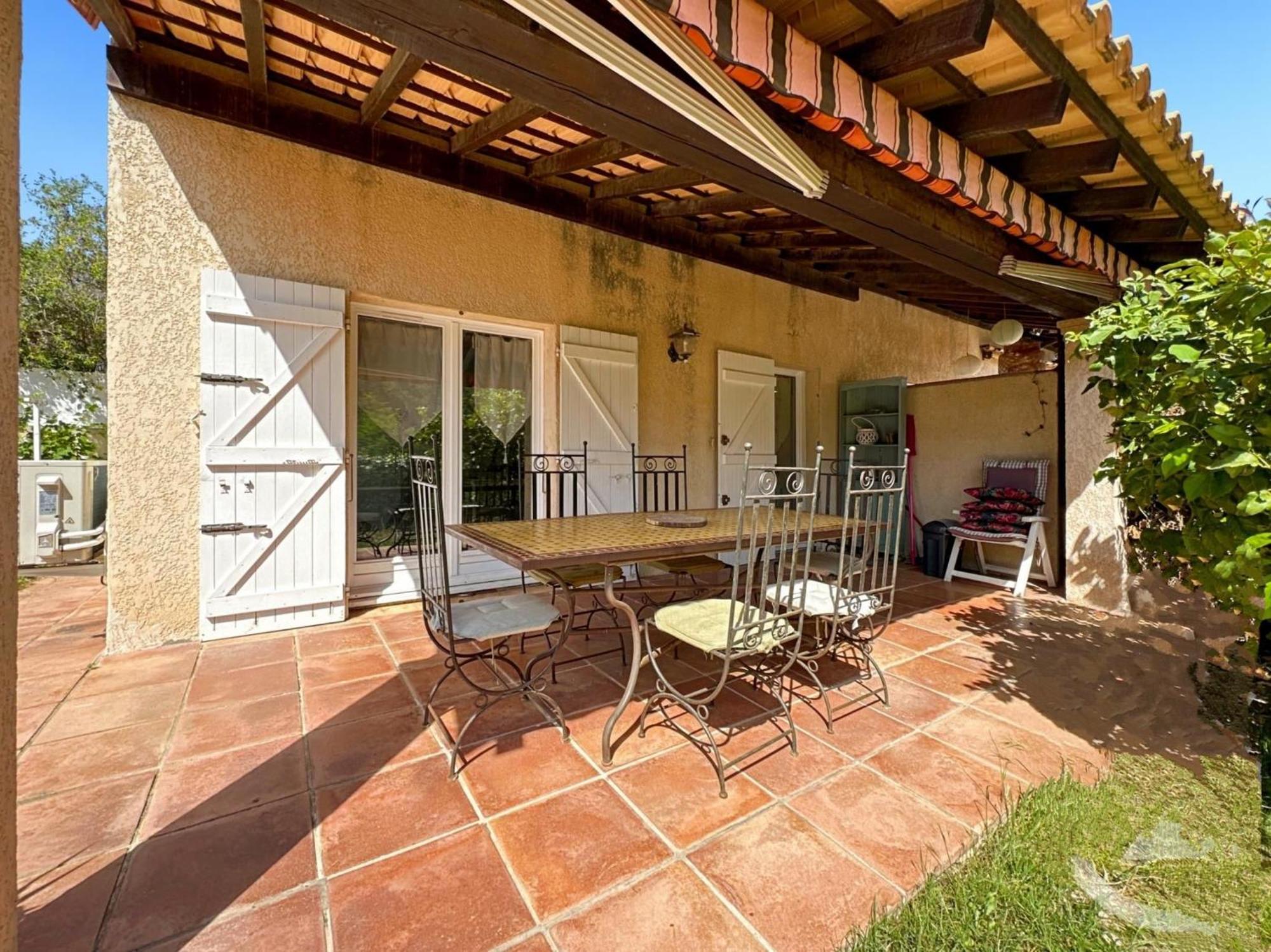 Maisonnette Kalis Calme Avec Climatisation Parking Jardin Cadre Campagne Plages A Pieds Bandol Exterior photo
