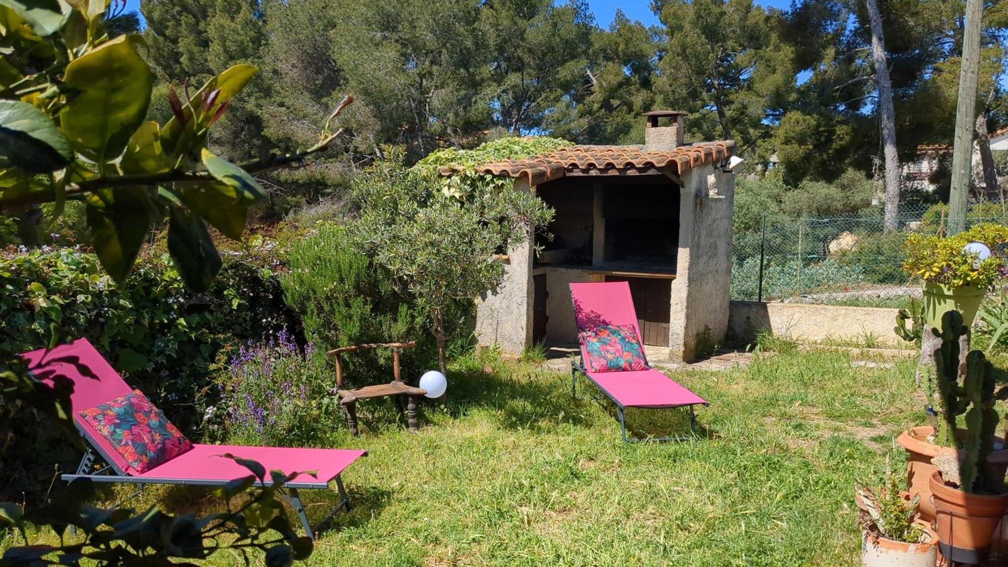 Maisonnette Kalis Calme Avec Climatisation Parking Jardin Cadre Campagne Plages A Pieds Bandol Exterior photo